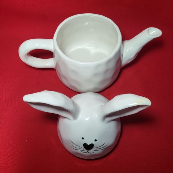 Whimsical Cupboard Bubby Rabbit Teapot White - Picture 12 of 14
